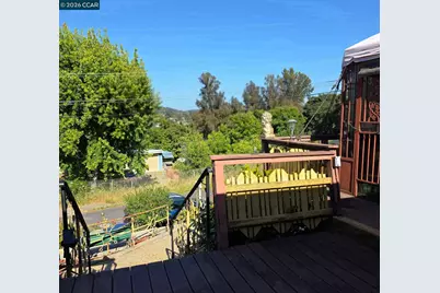 694 Renfrew Rd, El Sobrante, CA 94803 - Photo 15