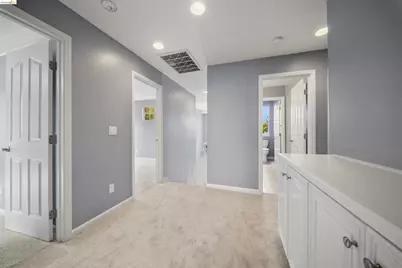 423 Toscana Way, Hayward, CA 94545 - Photo 19