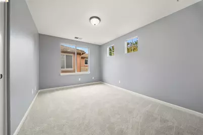 423 Toscana Way, Hayward, CA 94545 - Photo 23