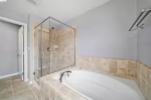 423 Toscana Way, Hayward, CA 94545 - Photo 29