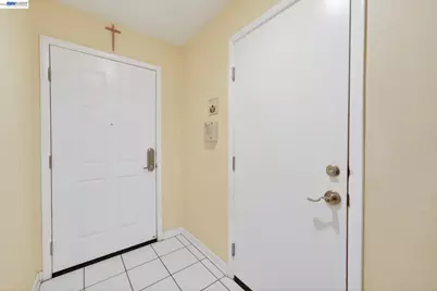 655 Veranda Cir, Hayward, CA 94541 - Photo 7