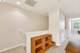 655 Veranda Cir, Hayward, CA 94541 - Photo 21