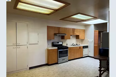 710-712 9th Ave, San Francisco, CA 94118 - Photo 3