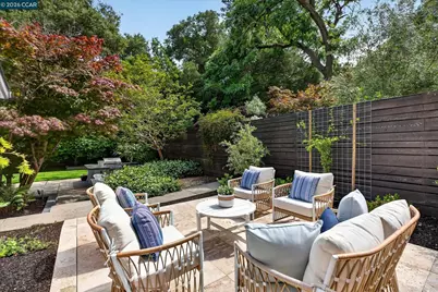 21 Camino Del Diablo, Orinda, CA 94563 - Photo 25