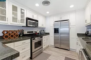 45644 Indian Wells Ln, Indian Wells, CA 92210 - Photo 9