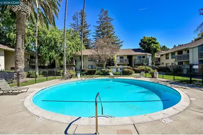 2560 Walnut Blvd #4, Walnut Creek, CA 94596 - Photo 29