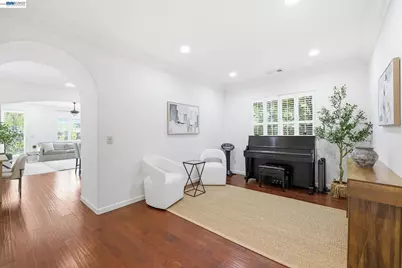 3294 Griffon St, Danville, CA 94506 - Photo 13