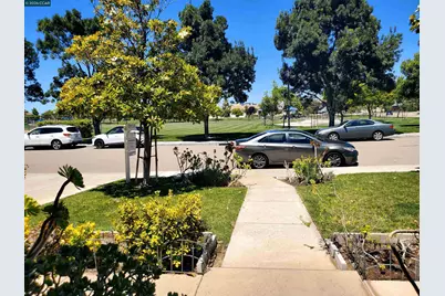 5370 Daffodil Dr, Oakley, CA 94561 - Photo 3