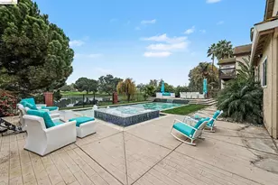 2127 Prestwick Dr, Discovery Bay, CA 94505 - Photo 29