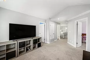 2127 Prestwick Dr, Discovery Bay, CA 94505 - Photo 47