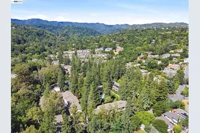 20720 4th St #3, Saratoga, CA 95070 - Photo 41