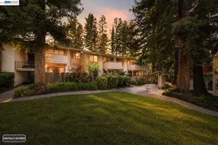 20720 4th St, Saratoga, CA 95070 - Photo 31