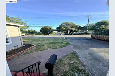 4256 Seven Hills Road, Castro Valley, CA 94546 - Photo 3