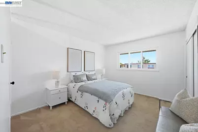 3033 Los Prados Street #230, San Mateo, CA 94403 - Photo 27