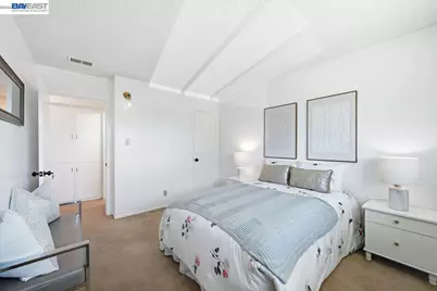 3033 Los Prados Street #230, San Mateo, CA 94403 - Photo 25
