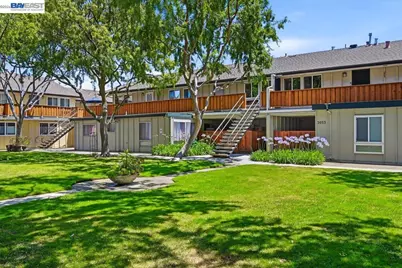 3033 Los Prados Street #230, San Mateo, CA 94403 - Photo 33