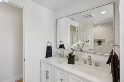 36481 Bettencourt St, Newark, CA 94560 - Photo 29