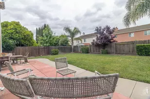 1110 Royal Blue Dr, Stockton, CA 95206 - Photo 11