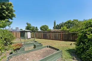 2060 Ahneita Dr, Pleasant Hill, CA 94523 - Photo 65