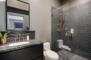 5645 Bacon Rd, Oakland, CA 94619 - Photo 51