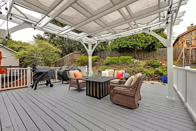 23467 Mona Marie Ct, Hayward, CA 94541 - Photo 5