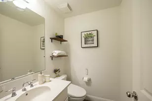 18628 Delta Ct, Lathrop, CA 95330 - Photo 21