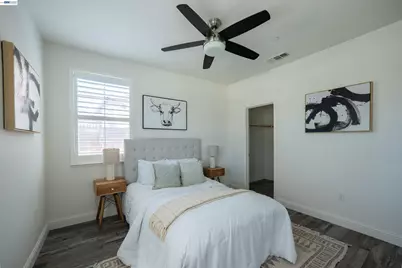 18628 Delta Ct, Lathrop, CA 95330 - Photo 23
