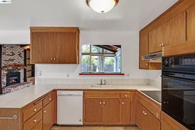 40152 Margery Ct, Fremont, CA 94538 - Photo 11
