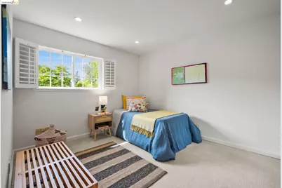 206 Sheila Ct, Moraga, CA 94556 - Photo 17