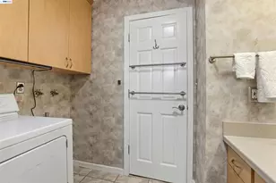 748 Wimbledon Ln, Livermore, CA 94550 - Photo 31
