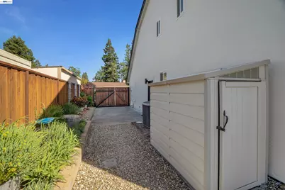 2749 Laramie Gate Cir, Pleasanton, CA 94566 - Photo 47