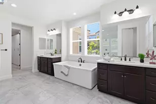 2812 Mount Dana Dr, Dublin, CA 94568 - Photo 43
