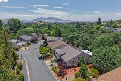 135 Saint Germain Lane, Pleasant Hill, CA 94523 - Photo 53