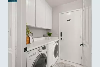 19009 Helton St, Castro Valley, CA 94546 - Photo 23