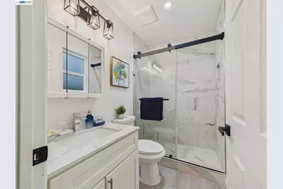 718 26th St, Oakland, CA 94612 - Photo 25