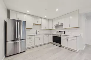 718 26th St, Oakland, CA 94612 - Photo 27