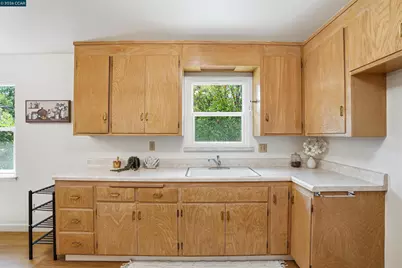 1911 Franklin Canyon Rd, Martinez, CA 94553 - Photo 15