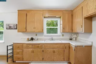 1911 Franklin Canyon Rd, Martinez, CA 94553 - Photo 15