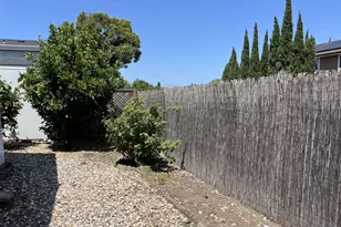 1345 Chelsea Way, Hayward, CA 94544 - Photo 23