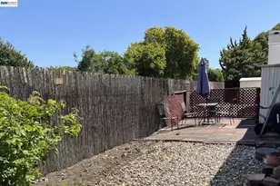 1345 Chelsea Way, Hayward, CA 94544 - Photo 25