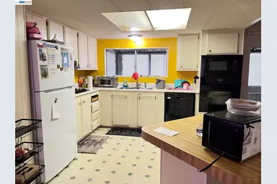 1345 Chelsea Way, Hayward, CA 94544 - Photo 3