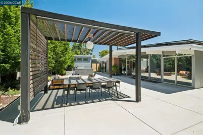 1237 Lancashire, Concord, CA 94518 - Photo 71