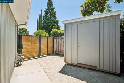 1237 Lancashire, Concord, CA 94518 - Photo 77