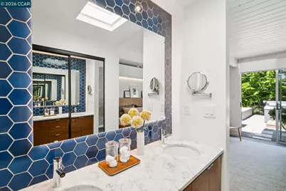1237 Lancashire, Concord, CA 94518 - Photo 27