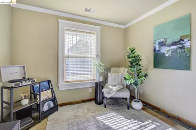 2635 10th St, Oakland, CA 94601 - Photo 15