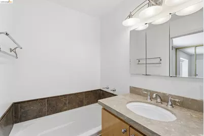1833 Holland Dr, Walnut Creek, CA 94596 - Photo 21
