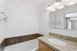 1833 Holland Dr, Walnut Creek, CA 94596 - Photo 21