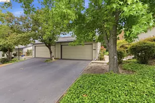 1833 Holland Dr, Walnut Creek, CA 94596 - Photo 3