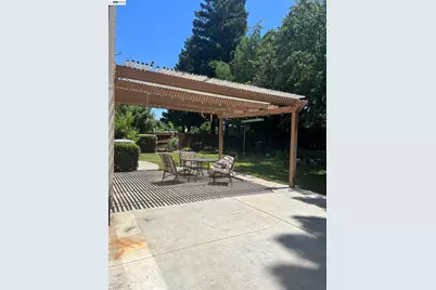 1058 Junction Dr, Manteca, CA 95337 - Photo 27