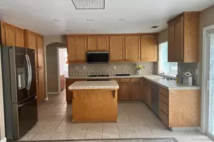 1058 Junction Dr, Manteca, CA 95337 - Photo 9